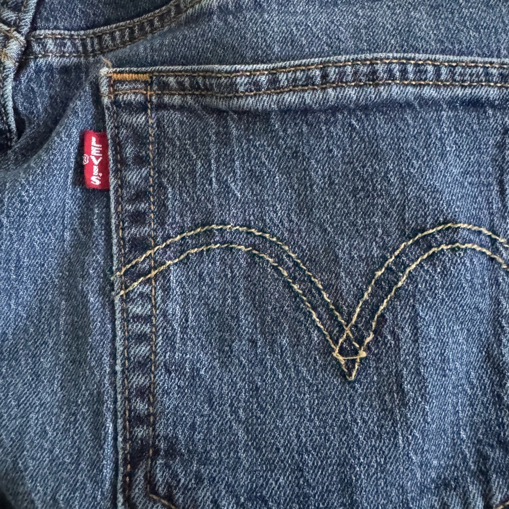 Levi's Classic 501 button fly Blue Jeans